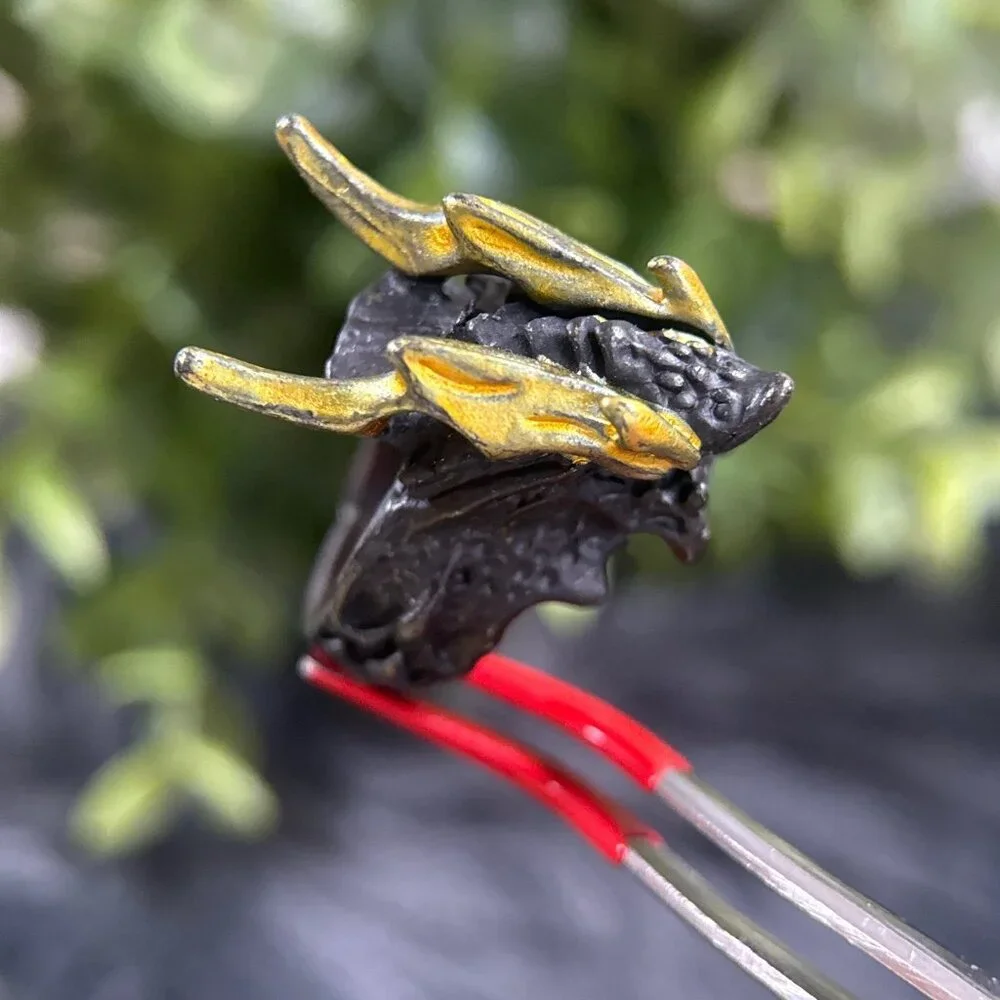 Black Band‎ Yellow Accent Dragon Ring